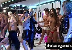 الذراعين والساقين, فتاة, الفرح افلام السيكس العربية