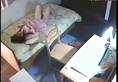 رجل وامرأتين على تدليك كبيرة افلام سكس عربي سعودي