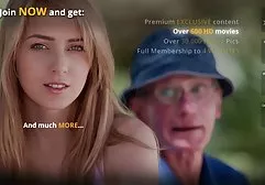 عودة القزحية. سن البلوغ.أنا افلام سكس ناطقة بالعربية