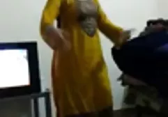 بالطبع, فيلم سكس مدبلج عربي في عيون الأصدقاء