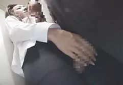عارية في الهواء الطلق
